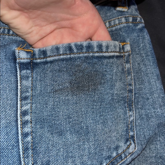 Forever 21 90s mom shorts - Picture 5 of 5